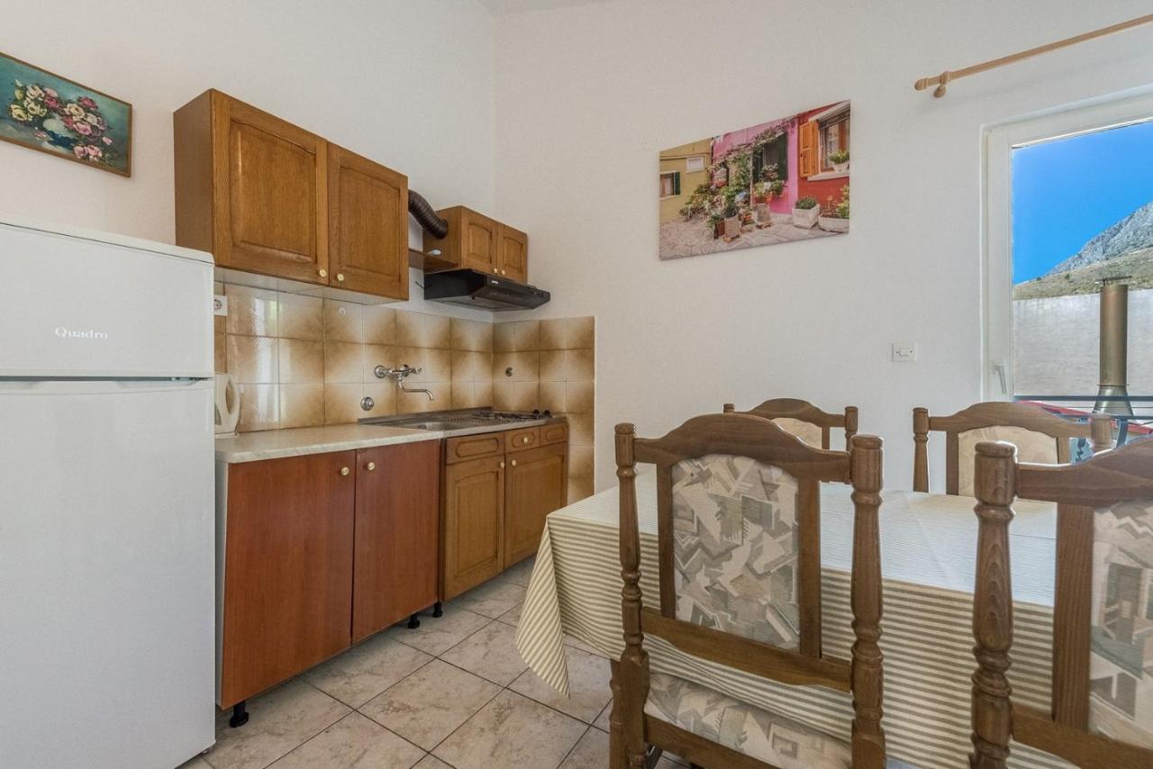 Apartments Kod Cara 로크바 로고즈니차 외부 사진